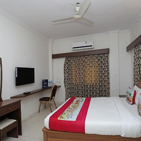 Hotel O 10671 Hotel Sai Prem Насик Экстерьер фото