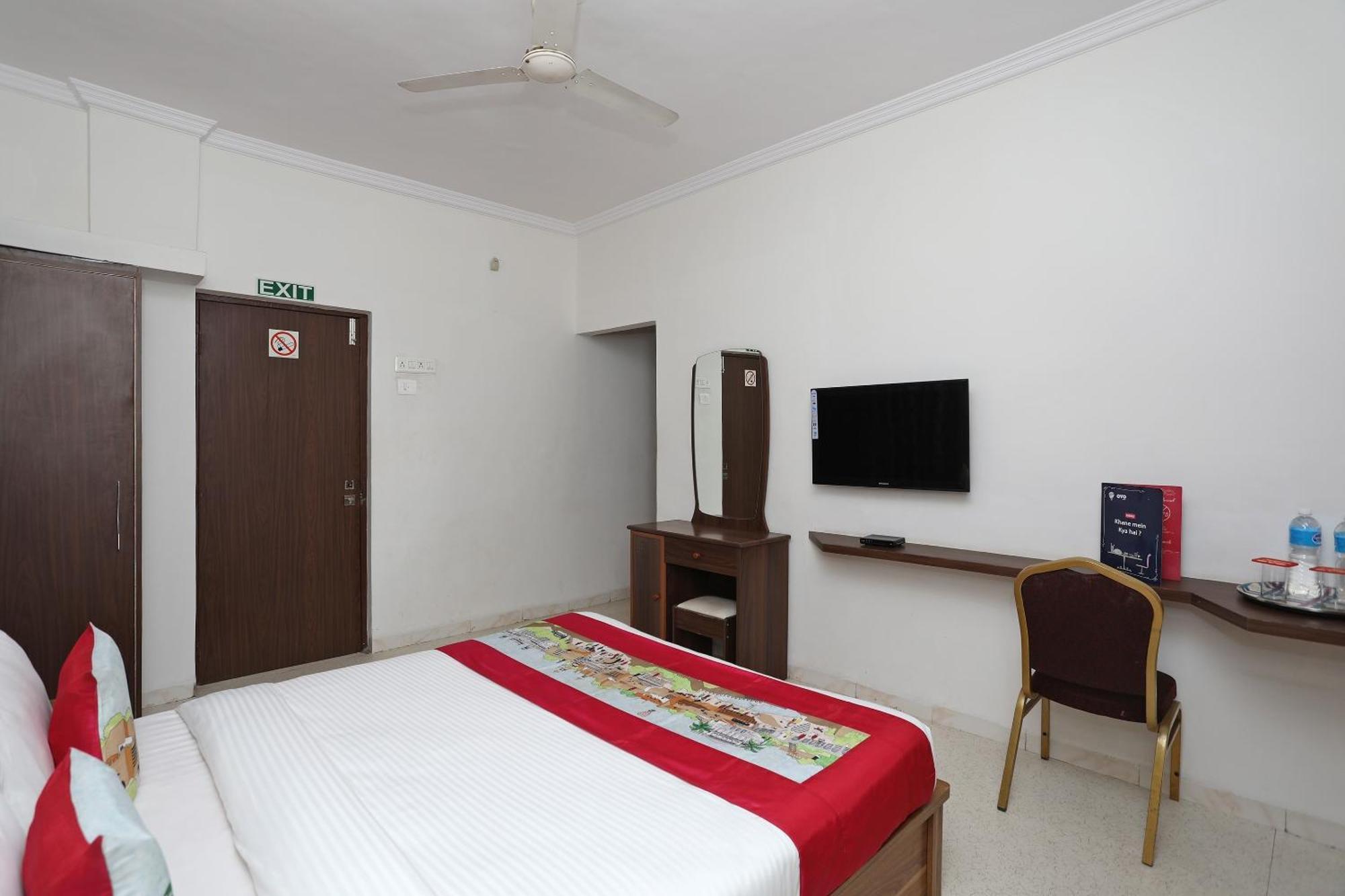 Hotel O 10671 Hotel Sai Prem Насик Экстерьер фото